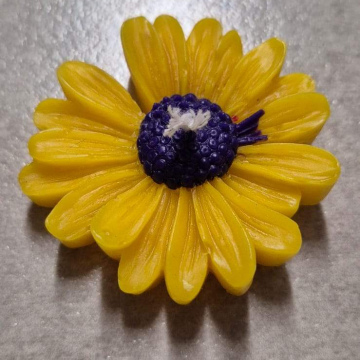 Candle Yellow & Purple Daisy Candle